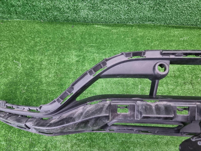 Юбка переднего бампера Mercedes GLC X253 19-22 AMG