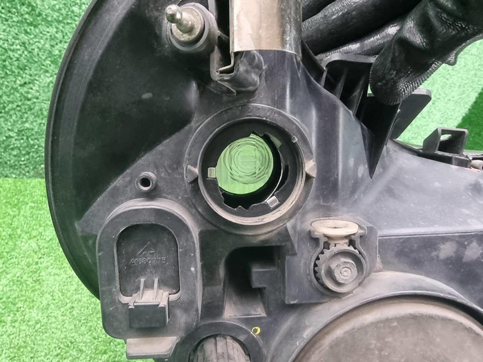 Фара левая Peugeot Boxer 3 (2006-2014) галоген