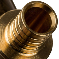 Угольник настенный с креплением 16xRp 1/2"