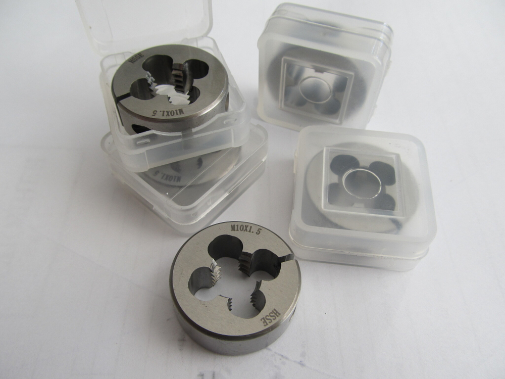 Плашка HSSE   M10*1.5 6g JIS ADK288-100