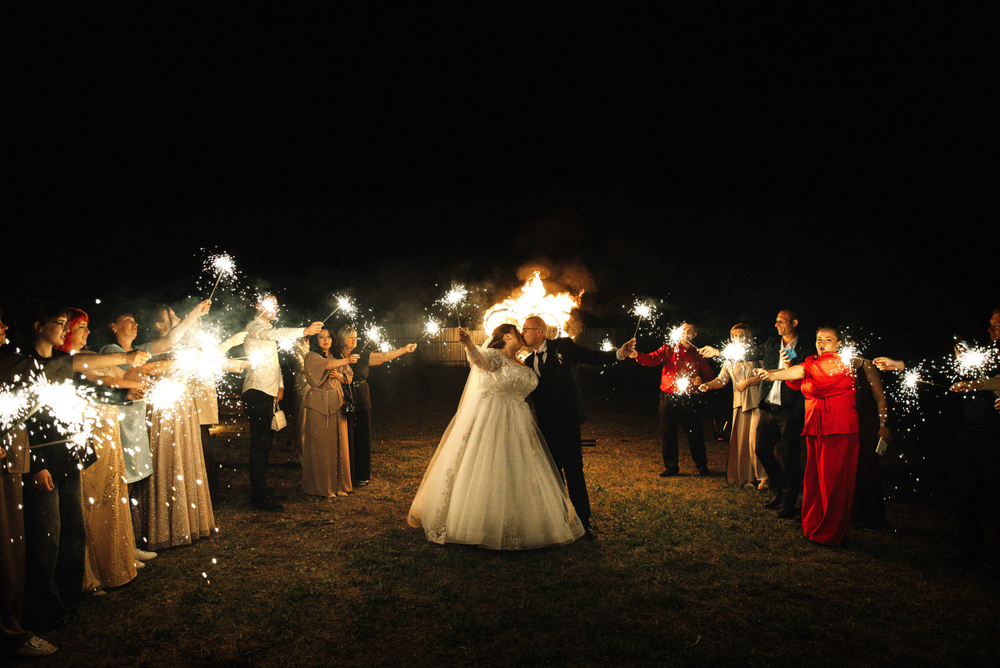 Бенгальские огни на свадьбу