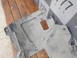 Подкрылок передний правый BMW 3-Series (F30)  Б/У Оригинал 51717260726