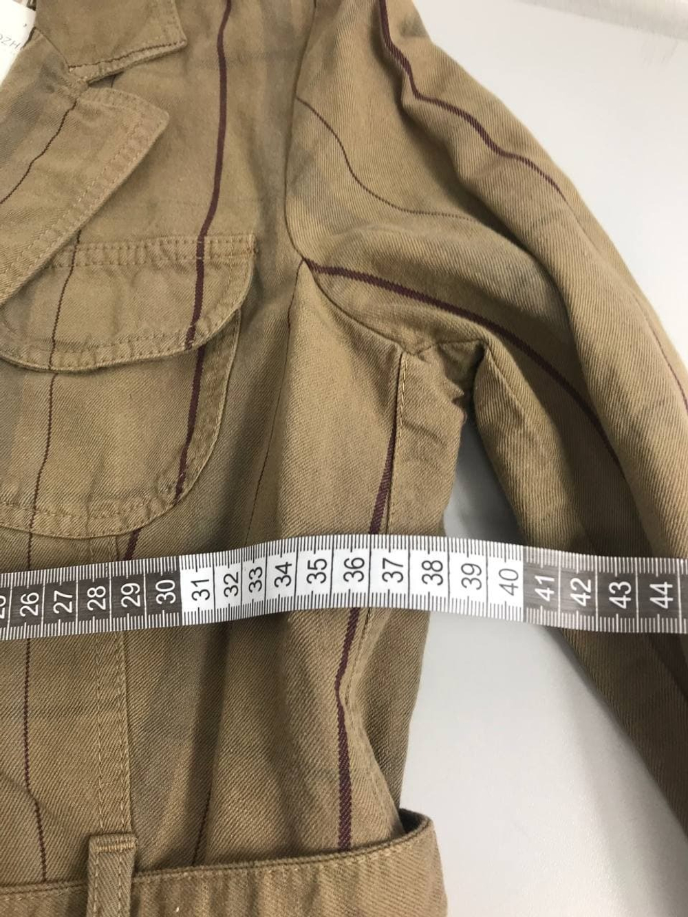 Пиджак с поясом 46 размер