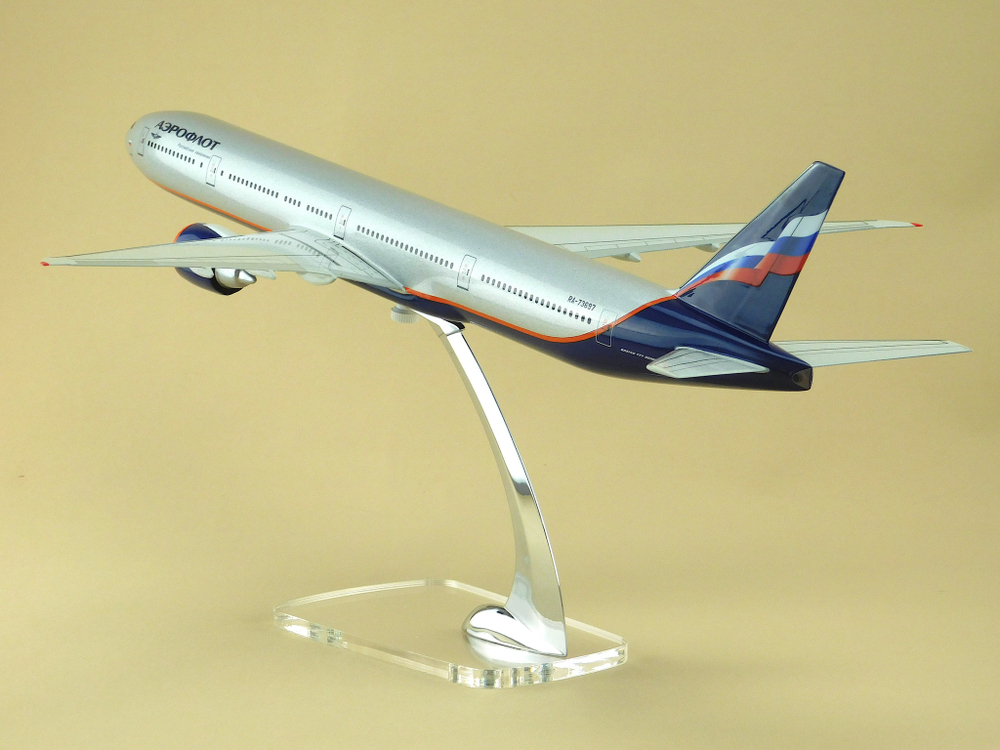 Модель самолета Boeing 777-300ER (М1:144, Аэрофлот, RA-73697, А.Пушкин)