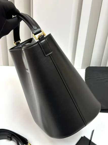 СУМКА CELINE LOUISE ИЗ ГЛАДКОЙ ТЕЛЯЧЬЕЙ КОЖИ