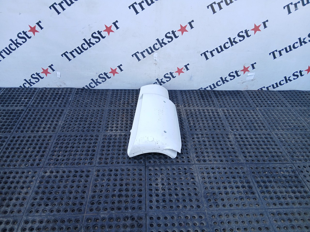 Дефлектор кабины левый