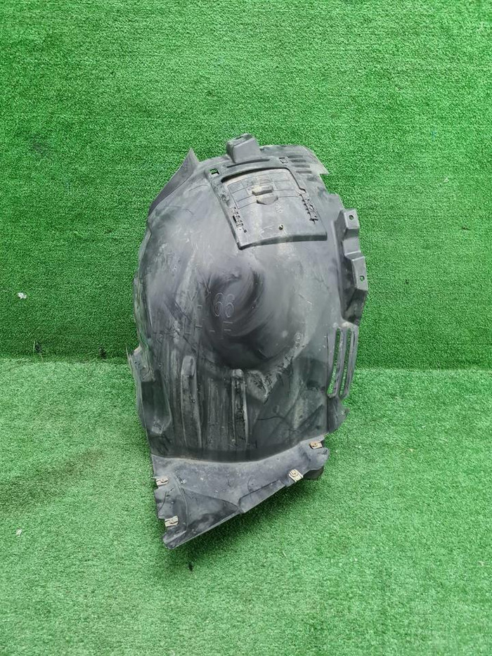 Подкрылок передний левый Mercedes M GLE W166 11-18