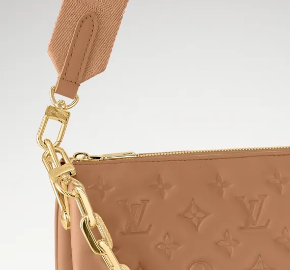 Сумка Louis Vuitton Coussin PM коричневый