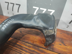 Воздухозаборник Suzuki Grand Vitara 2 (JT) 05-15 Б/У Оригинал 1382065J00