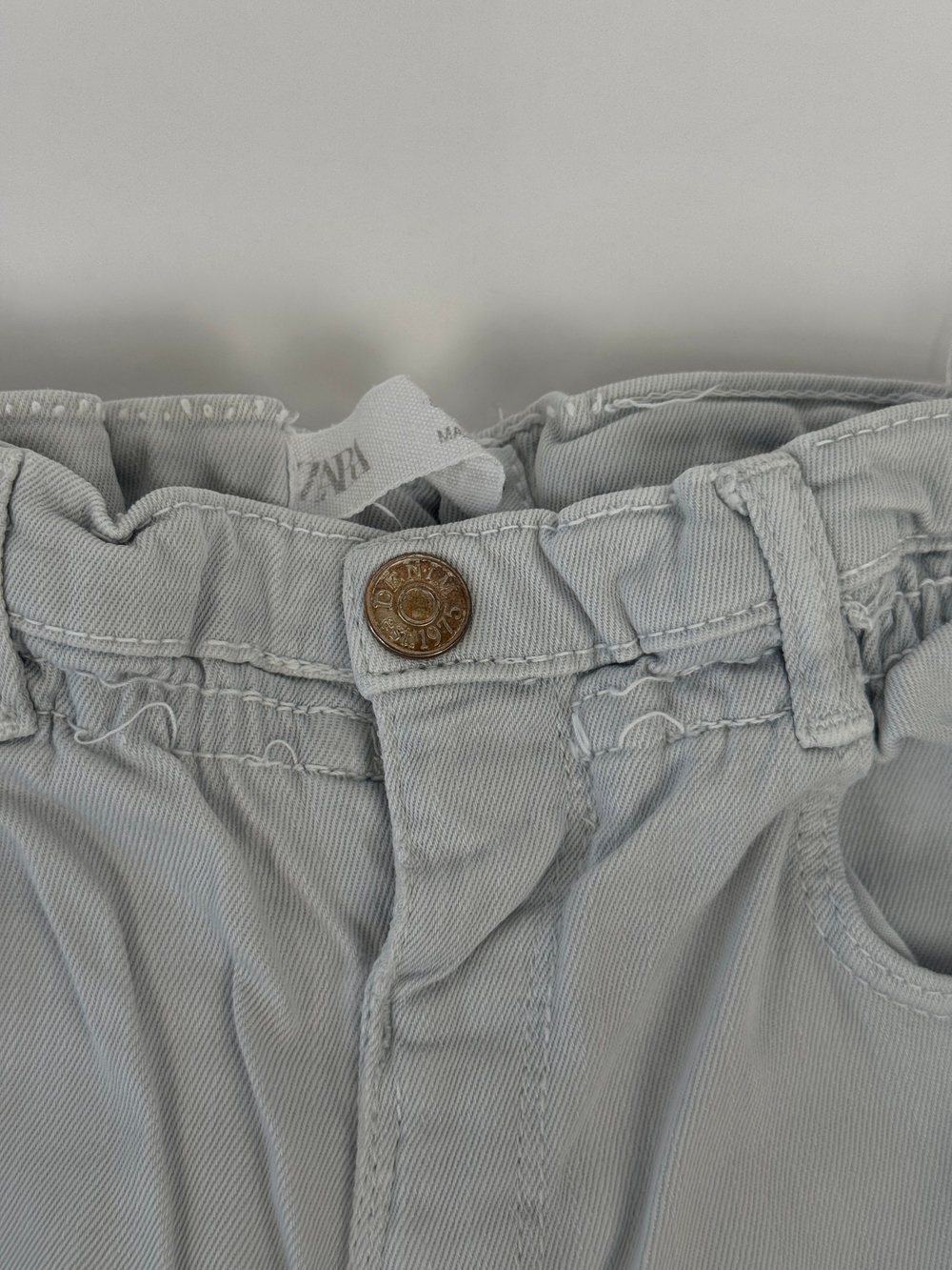 Джинсы Zara