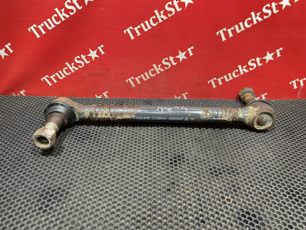 Стойка заднего стабилизатора 2018г