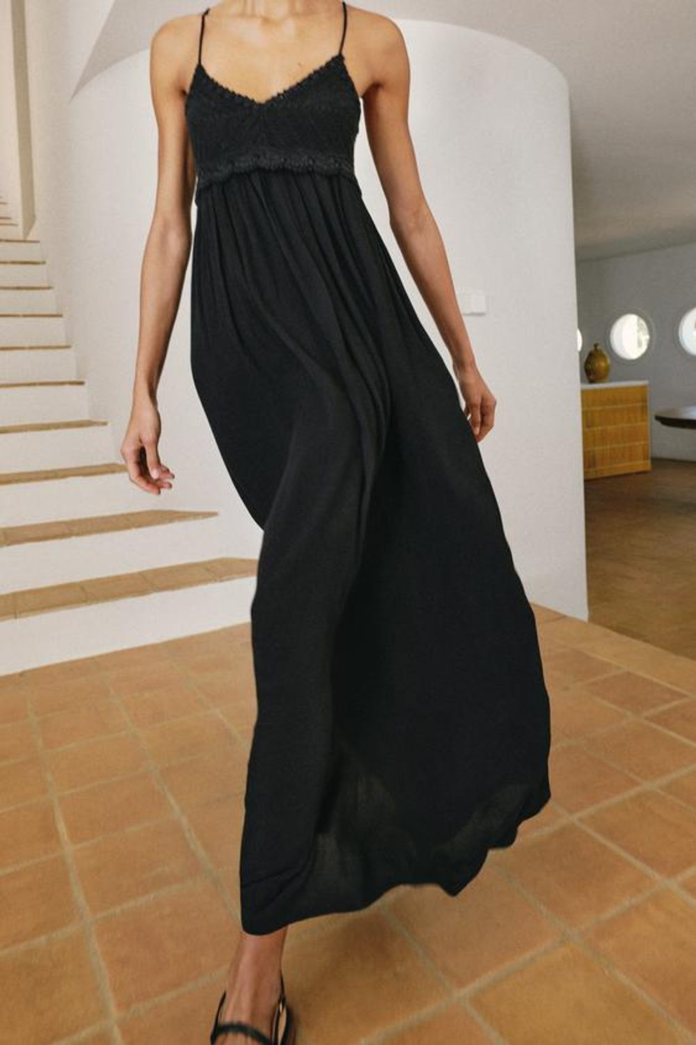 ZARA ДЛИННОЕ КОМБИНИРОВАННОЕ ПЛАТЬЕ, ЧЕРНЫЙ