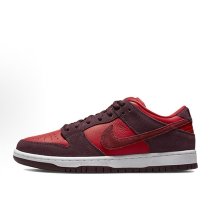 Nike SB Dunk Low “Cherry”
