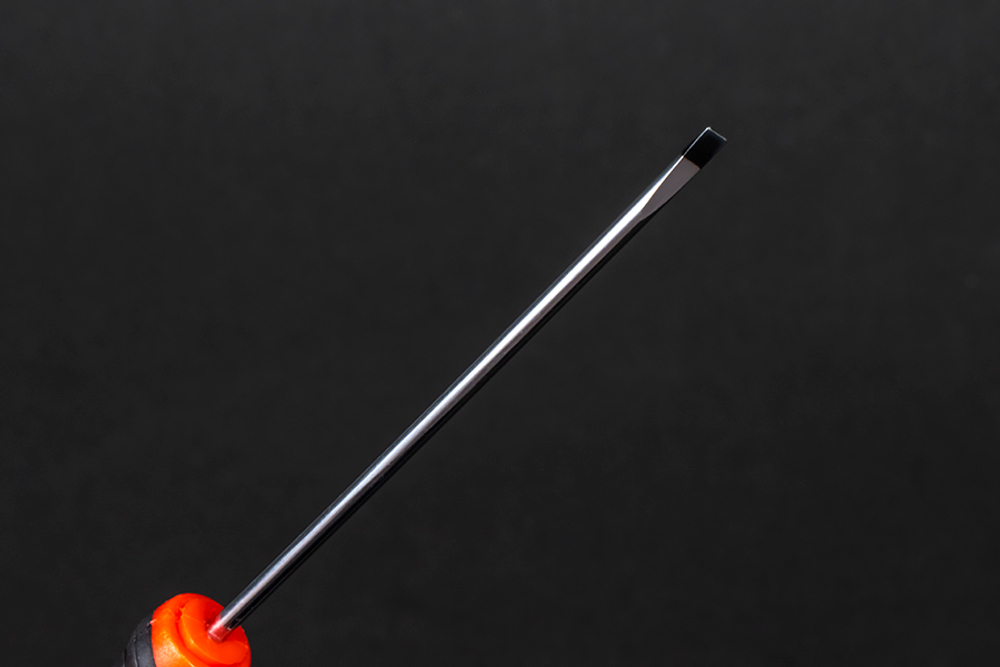 Отвертка шлицевая SL3х100 CS-30.4.2