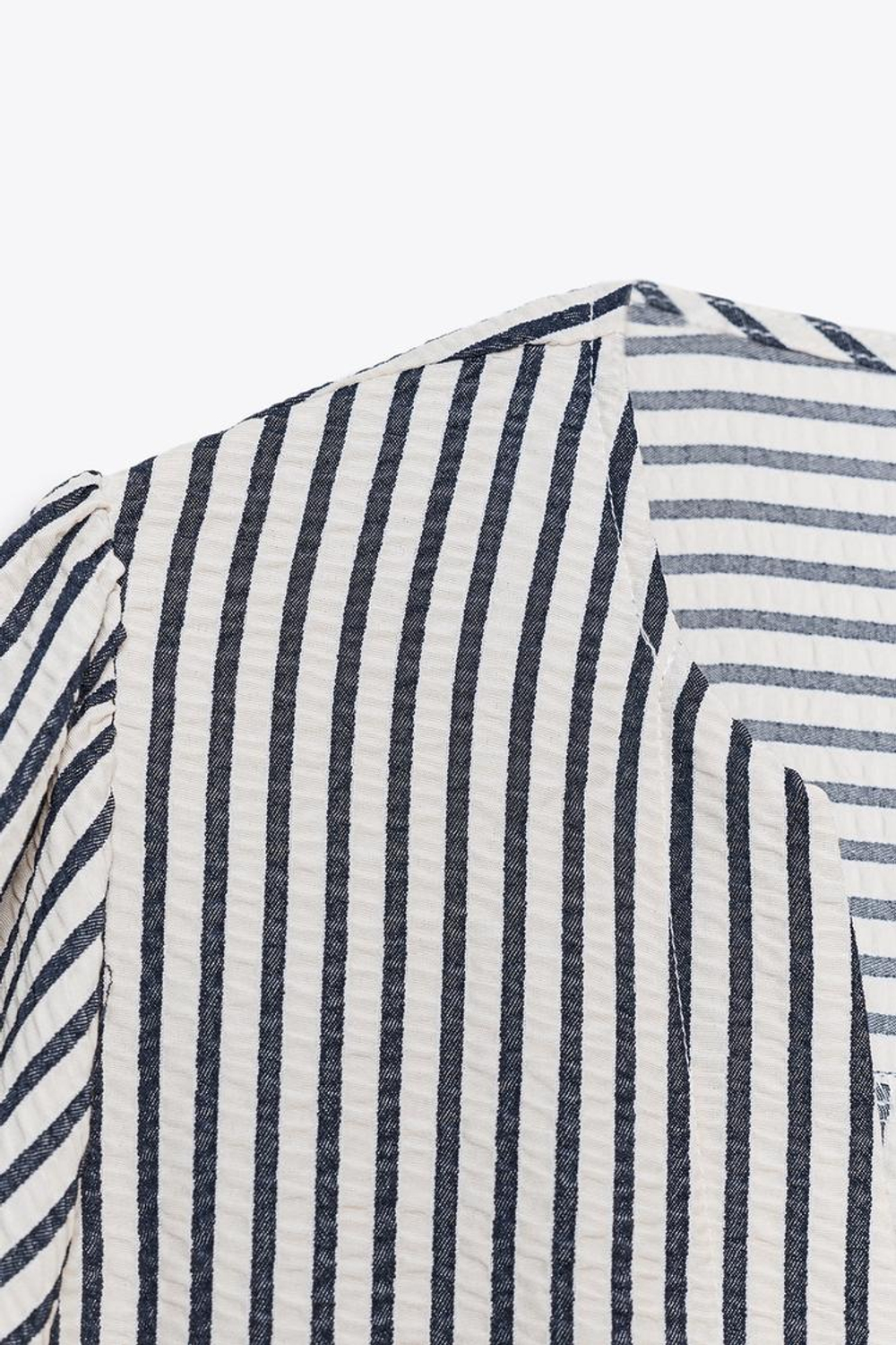 ZARA БЛУЗА ЛЬНЯНАЯ С ЗАВЯЗКАМИ, ЭКРЮ/ТЕМНО-СИНИЙ