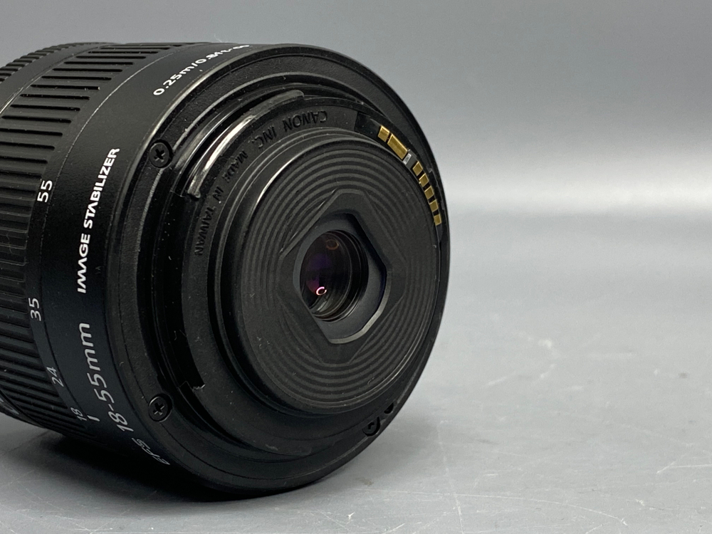 Canon EF-S 18-55mm 3.5-5.6 IS STM