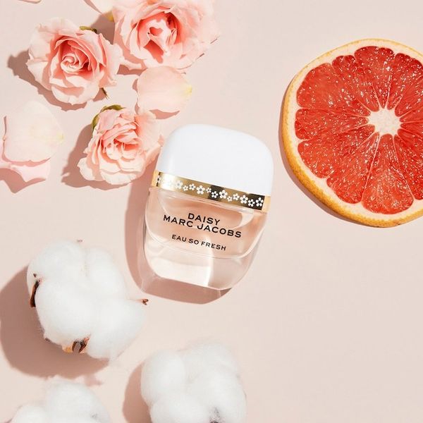 Marc Jacobs Daisy Eau So Fresh Petals