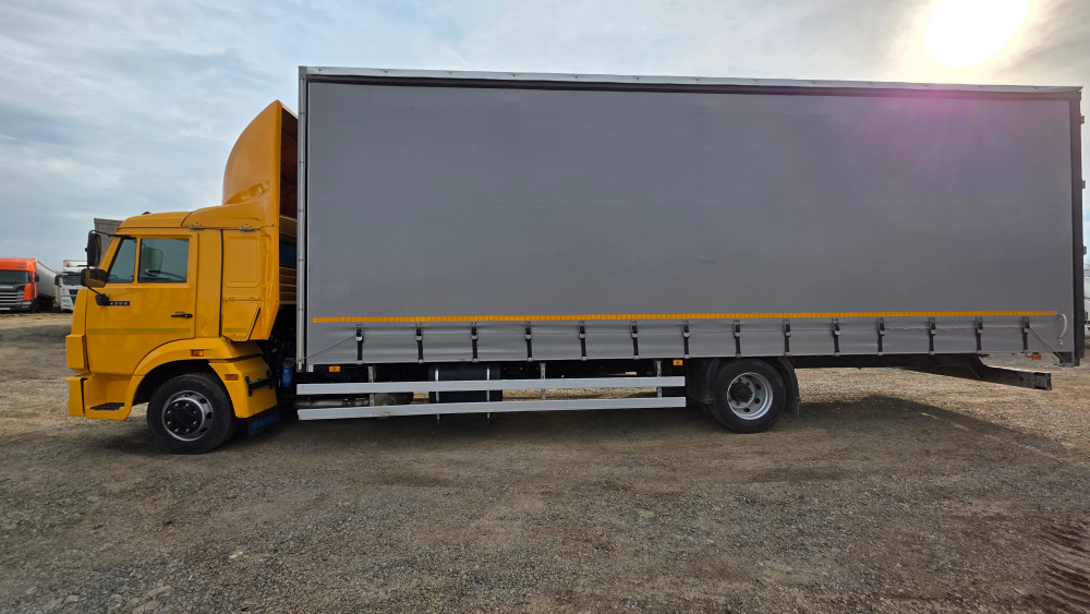КамАЗ 4308 4x2 Бортовой (Евроборт) K7B002 (Евроборт, Дизельный, 6,7 л, 242 л.с., МТ)
