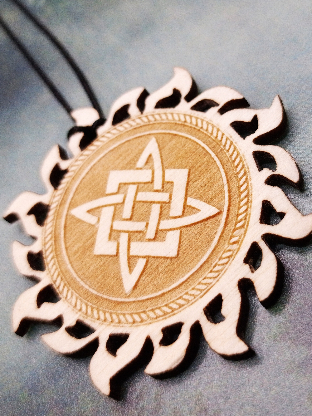 Кулон Квадрат Сварога