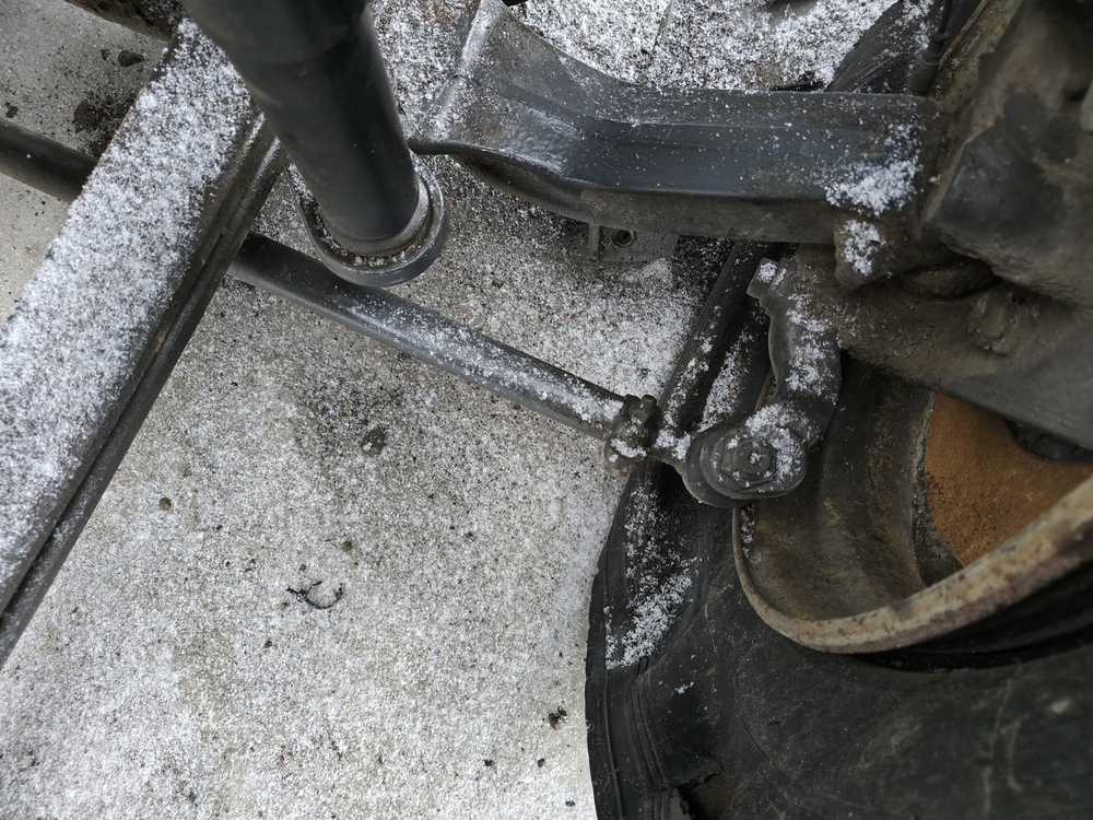 Тяга рулевая поперечная 2017г.