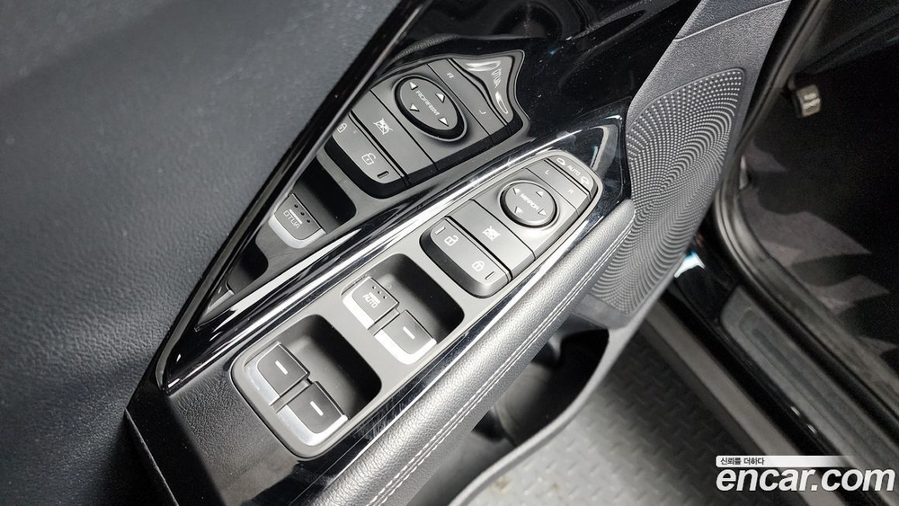 Kia The New Niro 1.6 HEV (04.2020)