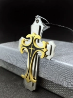 Крупный массивный крест из нержавеющей стали