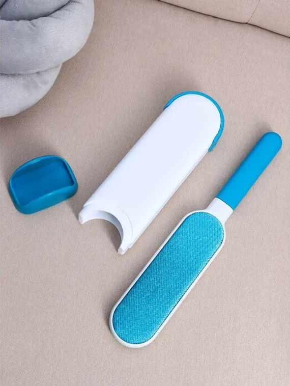 Щётка для удаления шерсти и волос с одежды и мебели с ручкой 33×7,5×5 см, цвет синий