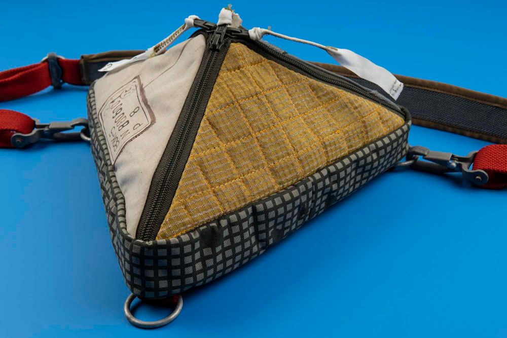 Сумка поясная Stratopacks TB0005