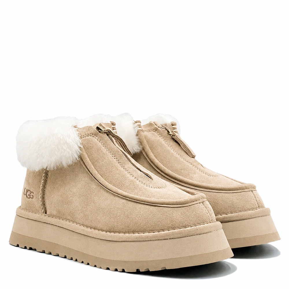 Ugg Funkette Platform Boots Sand