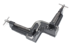 Тиски специальные 4.25''-107мм (зажим-90гр.) RockForce##Rock FORCE RF-32954