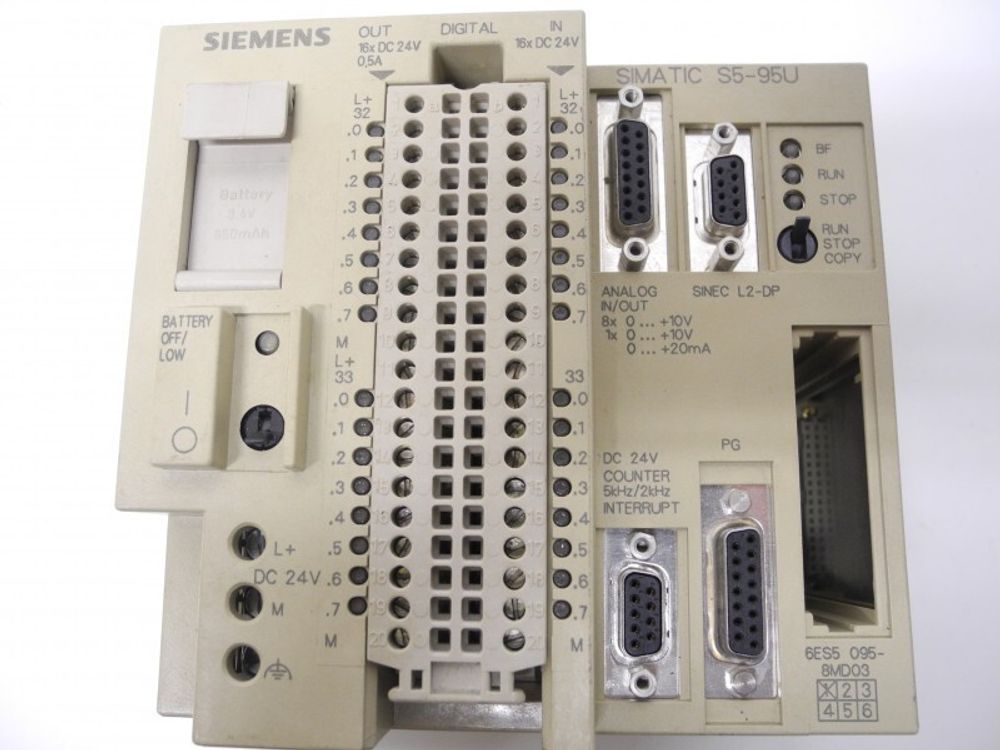 SIEMENS 6ES5 095-8MD03 Simatic S5-95U E-stand 01