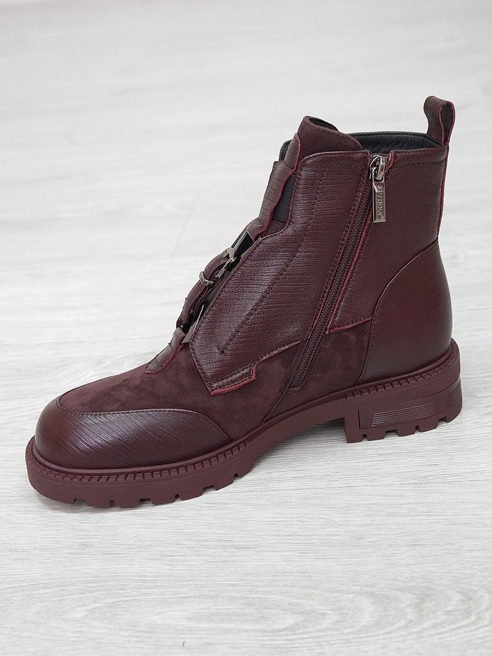 Ботинки женские зимние