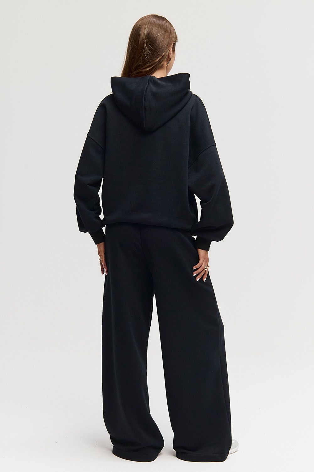 Худи свободного кроя из премиум футера черного цвета