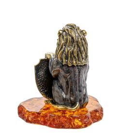 AM-2049 Фигурка «Лев со щитом» (латунь, янтарь)