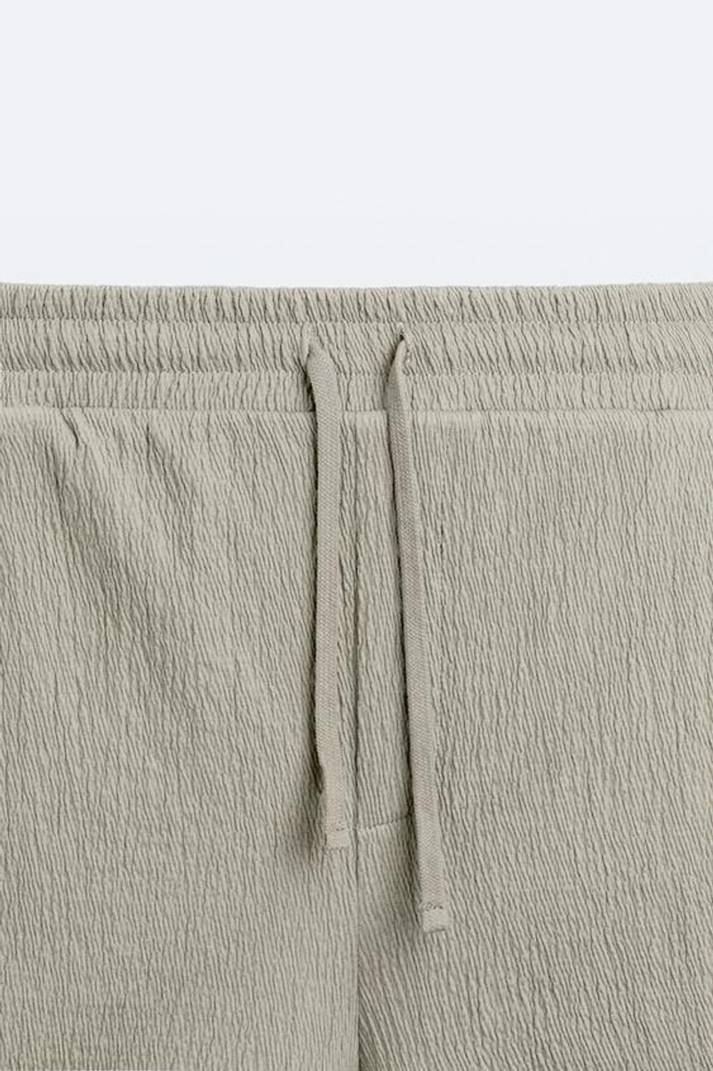 ZARA ШОРТЫ ИЗ РЕЛЬЕФНОЙ ТКАНИ, МЯГКИЙ ЗЕЛЕНЫЙ