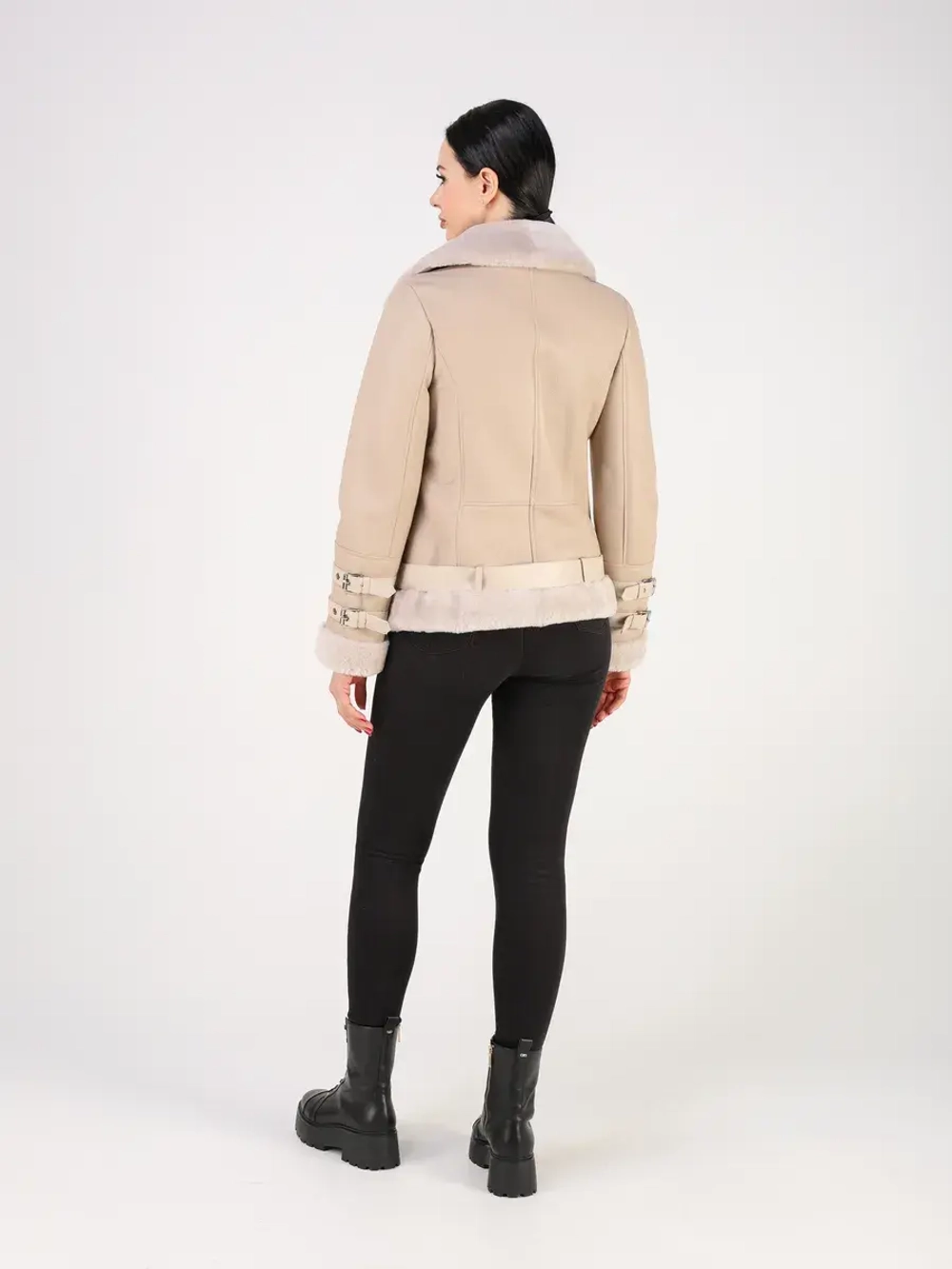 Дубленка зимняя натуральная короткая авиатор