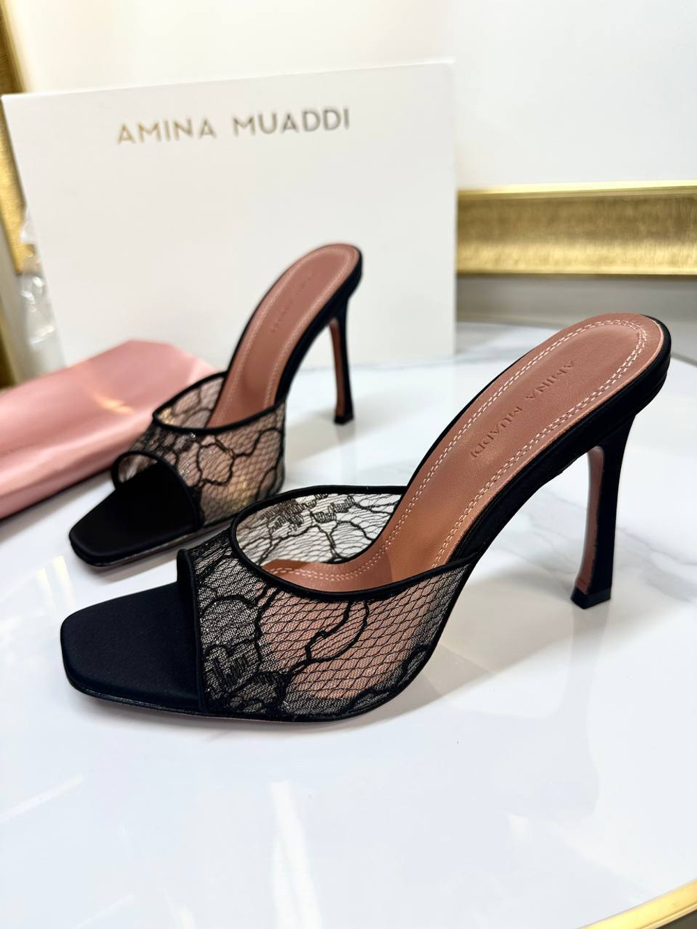 Туфли Amina Muadi