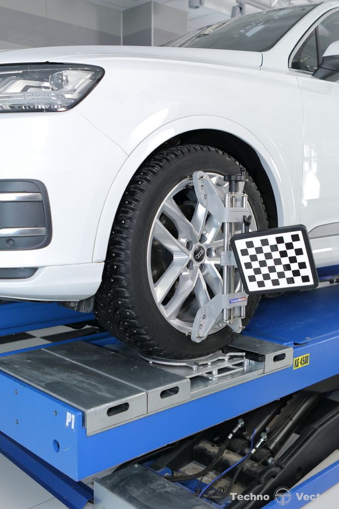 ТехноВектор (7202 T) стенд сход-развал