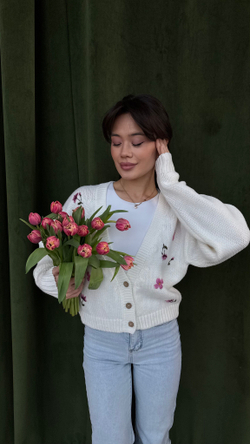 Кардиган с цветами взрослый