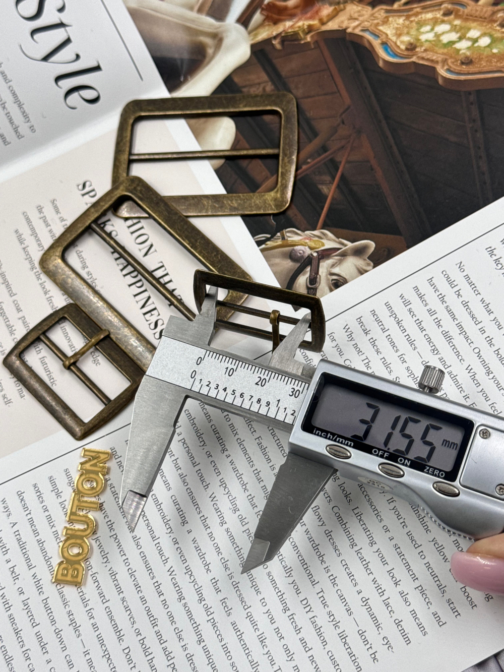 Пряжка бронзовая прямоугольная