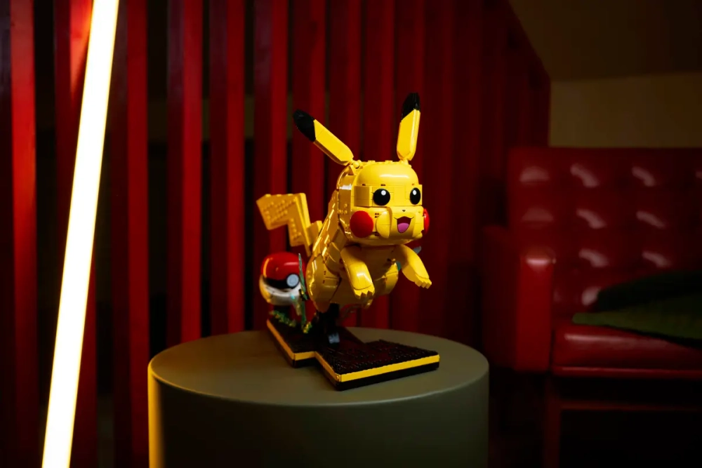 Конструктор LEGO Pokemon 72152 Pikachu and Poke Ball