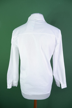 Рубашка лаконичного кроя 46-48 размер