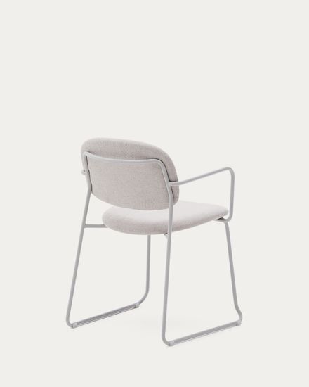 Стул Meli из бежевого шенилла с бежевой металлической структурой Испания la Forma