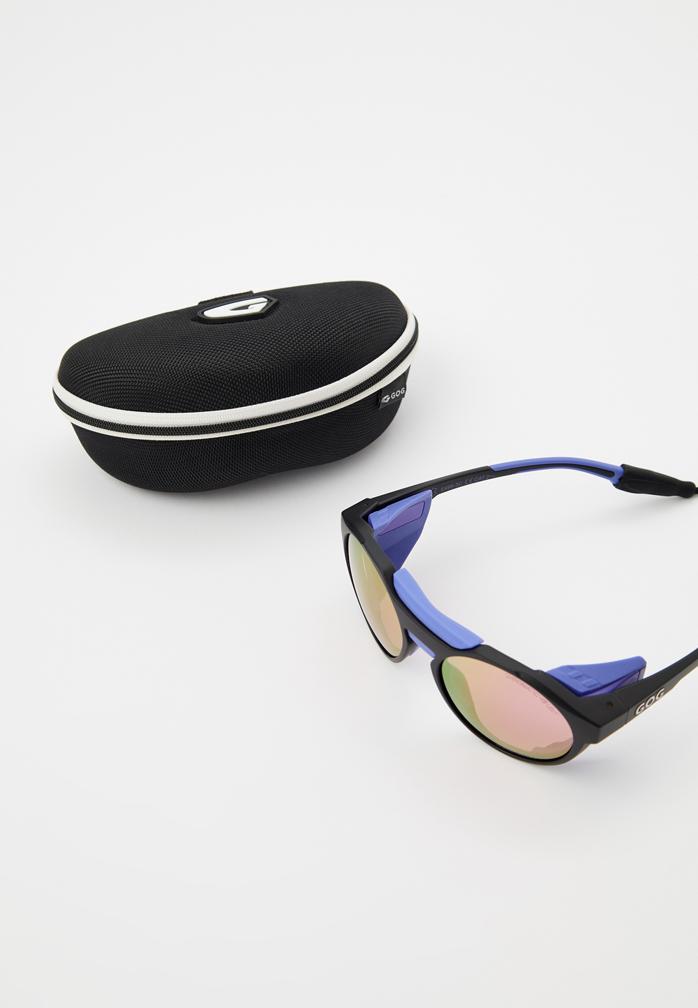 Спортивные очки GOG Manaslu / Matt Black-Purple / Photochromic Purple Lens