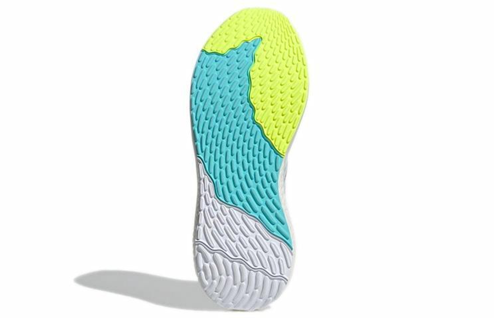 Кроссовки Adidas Alphalava