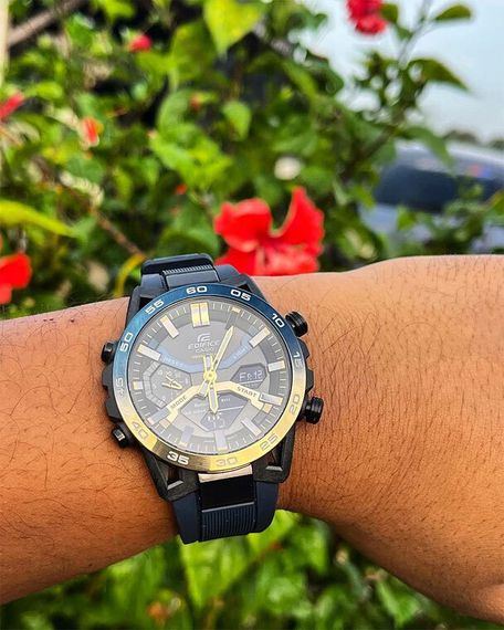 Наручные часы Casio ECB-2000NP-1A