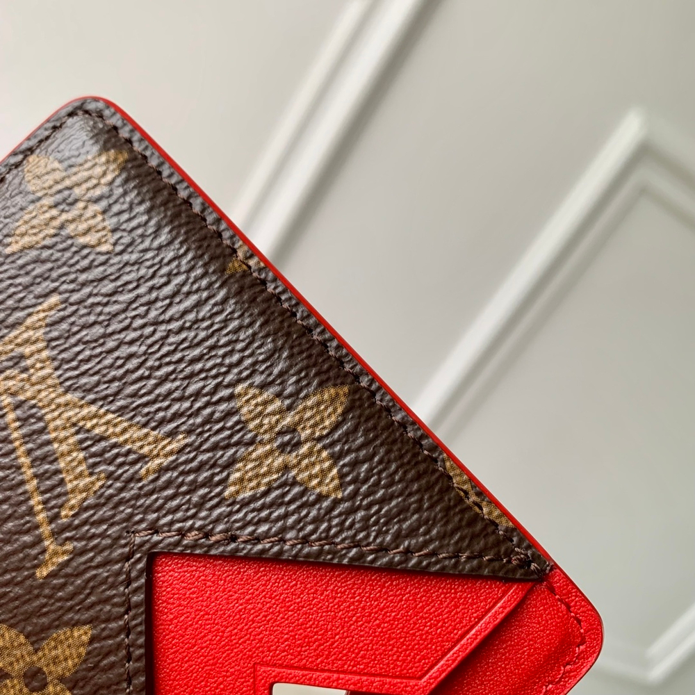 Louis Vuitton Porte Cartes Magnet