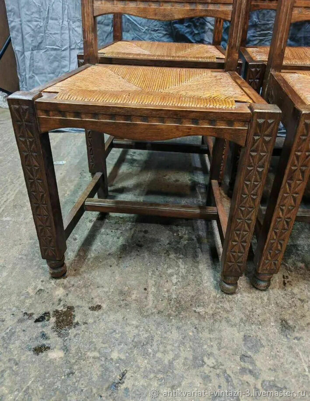 Комплект старинных стульев 6 шт
