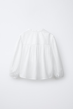 ZARA РУБАШКА В РОМАНТИЧЕСКОМ СТИЛЕ СО СБОРКАМИ, БЕЛЫЙ