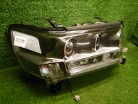 Фара правая Toyota Land Cruiser 200 (2015-2021) LED Black